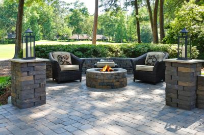 Outdoor Paver Seating Zone